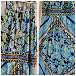 Keyhole sleeveless maxi dress